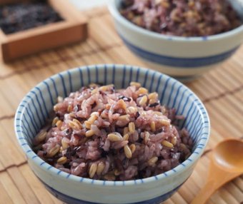 紫米燕麦饭